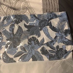 Summer 2020 Victoria's Secret Bag